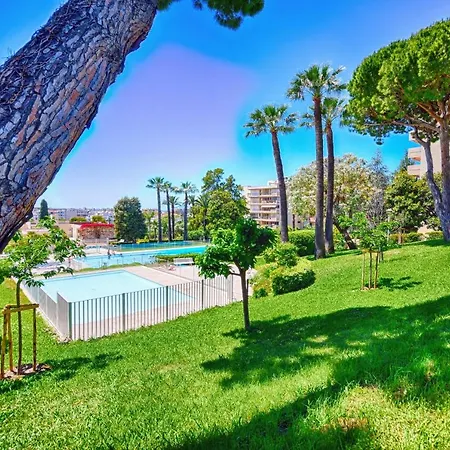 Eden Parc F4 Standing Apartment Juan-les-Pins
